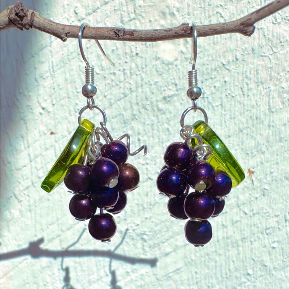 organic grape earrings <3